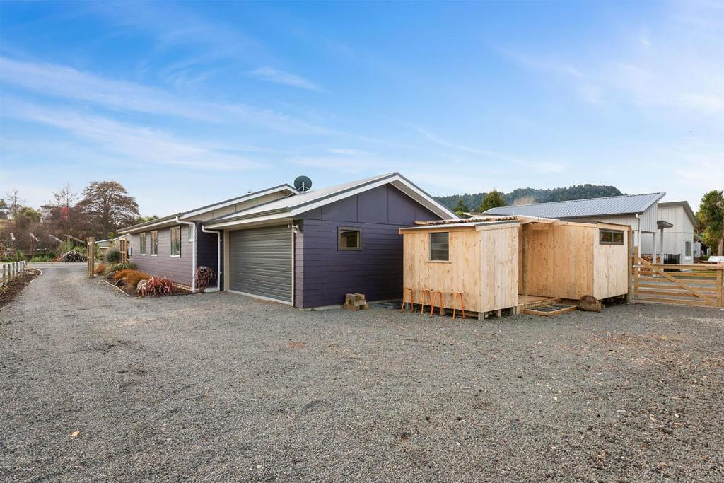 The Purple House - Ohakune Home With Spa Pool Luaran gambar