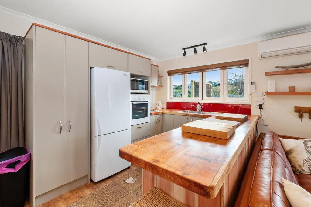 The Purple House - Ohakune Home With Spa Pool Luaran gambar