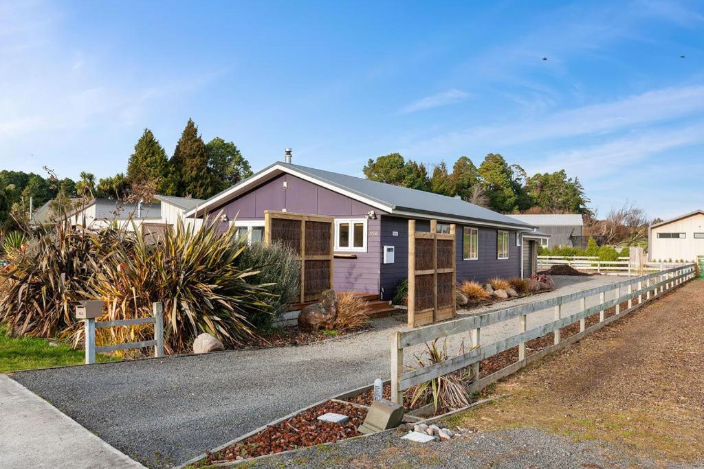 The Purple House - Ohakune Home With Spa Pool Luaran gambar